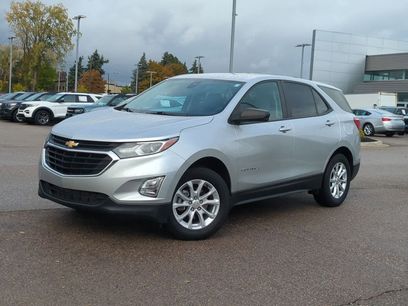 Used 2020 Chevrolet Equinox LS w/ LS Convenience Package