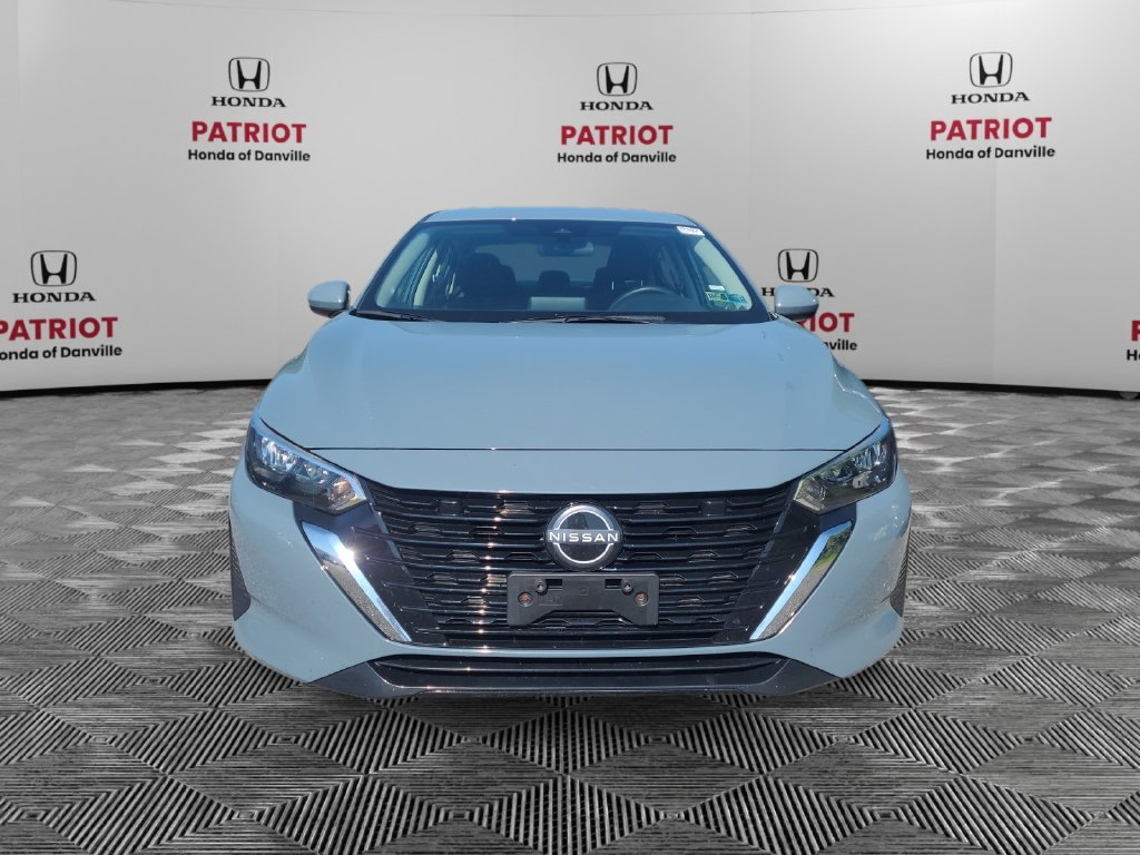 Used 2025 Nissan Sentra SV FWD image 8