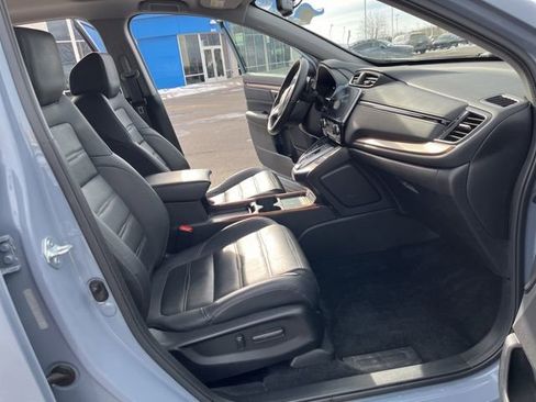 Used 2022 Honda CR-V Touring image 19