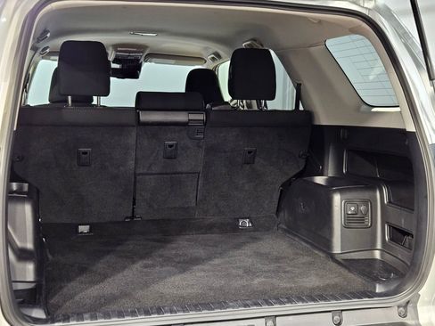 Used 2024 Toyota 4Runner TRD Off-Road image 18