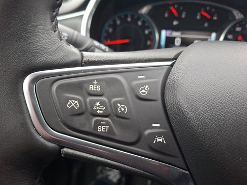 Used 2017 Chevrolet Malibu Premier w/ Premier Sun and Wheel Package image 22