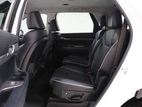 Used 2023 Hyundai Palisade SEL AWD/4WD image 28