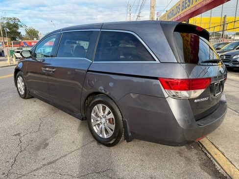 Used 2016 Honda Odyssey SE image 4