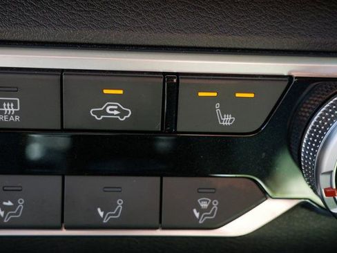 Certified 2023 Nissan Altima 2.5 SR w/ SR Premium Package FWD image 27