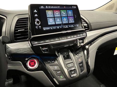 New 2026 Honda Odyssey Elite image 17
