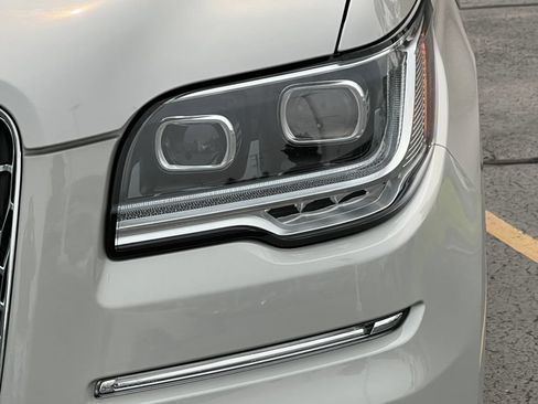 Used 2024 Lincoln Navigator L Reserve AWD/4WD image 41