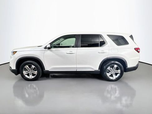 Certified 2025 Honda Pilot EX-L image 6