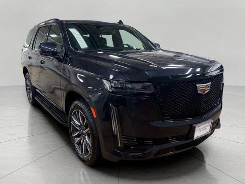Certified 2022 Cadillac Escalade Sport AWD/4WD image 1