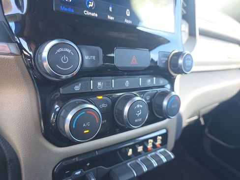 Used 2021 RAM 1500 Laramie image 23