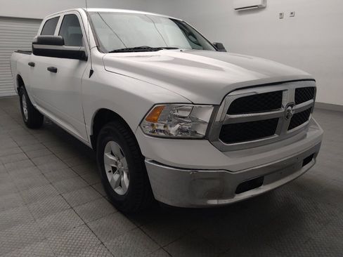 Used 2022 RAM 1500 Classic SLT w/ Trailer & Traction Group RWD image 13