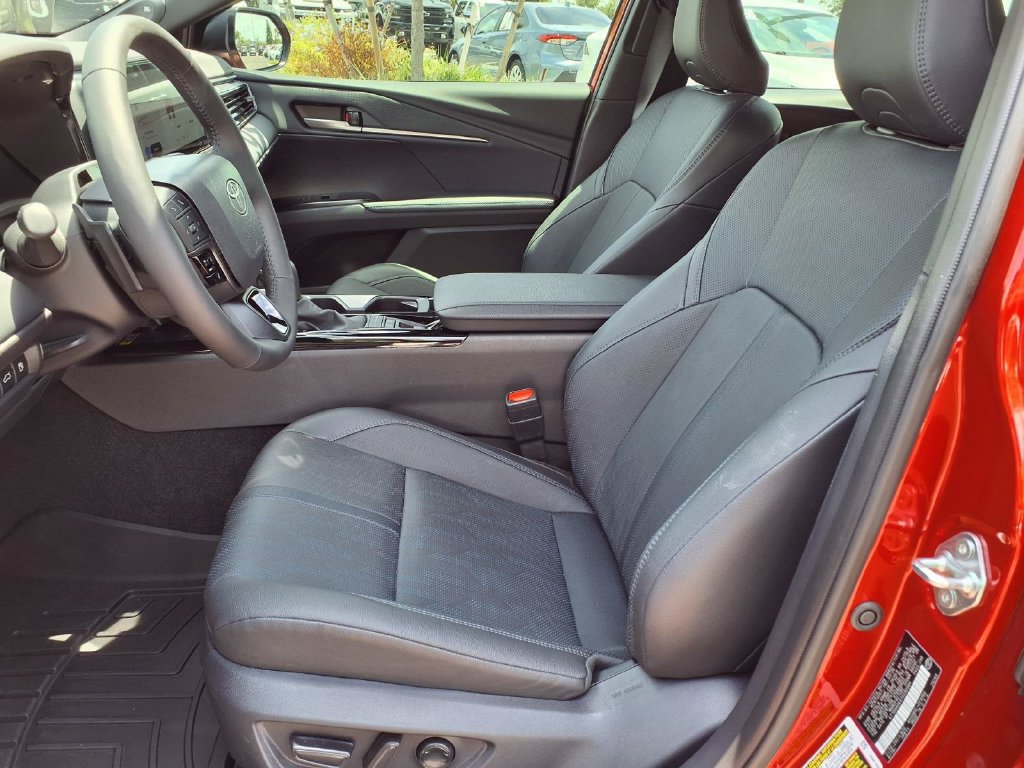 Used 2026 Toyota Camry XSE w/ Premium Plus Package FWD image 25