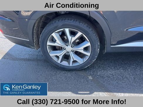 Used 2022 Hyundai Palisade SEL w/ Premium Package FWD image 22