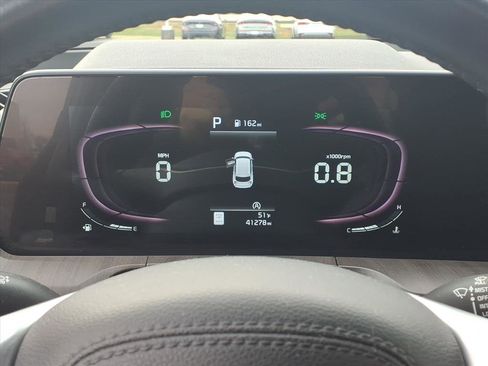 Used 2023 Kia Telluride EX w/ EX Captain's Chair Package image 21