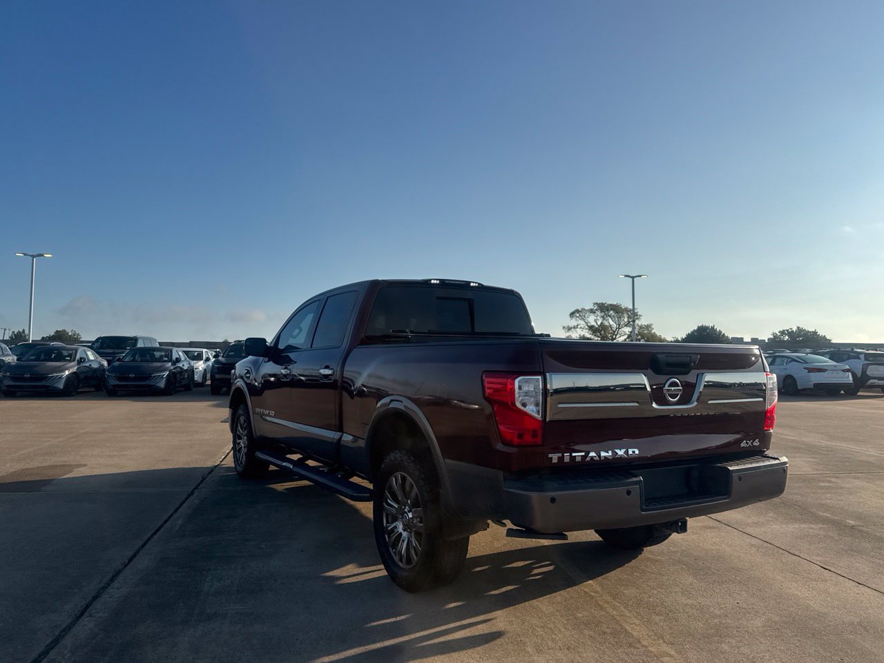 Used 2019 Nissan Titan Platinum Reserve w/ Platinum Utility Package AWD/4WD image 17