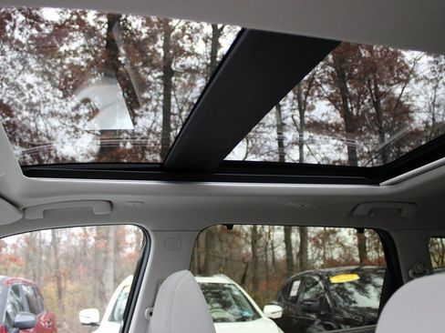 Certified 2025 Nissan Rogue SL w/ SL Premium Package image 48