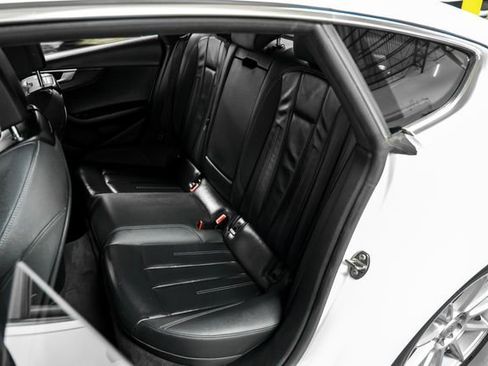 Used 2021 Audi A5 2.0T Premium image 38