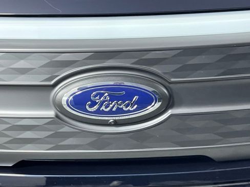 Used 2023 Ford F150 Lightning Lariat w/ Equipment Group 511A High image 11