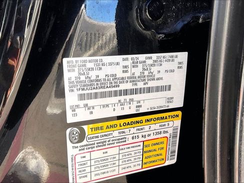 Used 2024 Ford Expedition Limited image 43