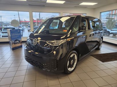 New 2025 Volkswagen ID. Buzz Pro S Plus