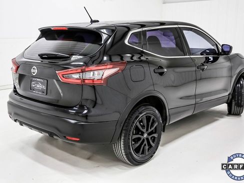 Used 2021 Nissan Rogue Sport S image 7