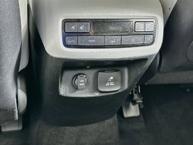 Used 2023 Hyundai Palisade SEL w/ Premium Package FWD image 13
