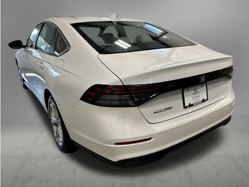 Certified 2024 Honda Accord LX image 4