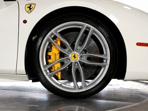 Certified 2018 Ferrari 488 Spider RWD image 21