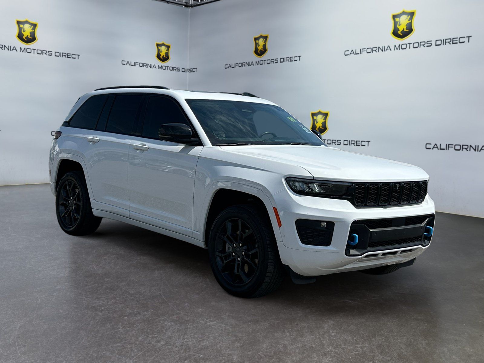 Used 2023 Jeep Grand Cherokee 30th Anniversary AWD/4WD image 7