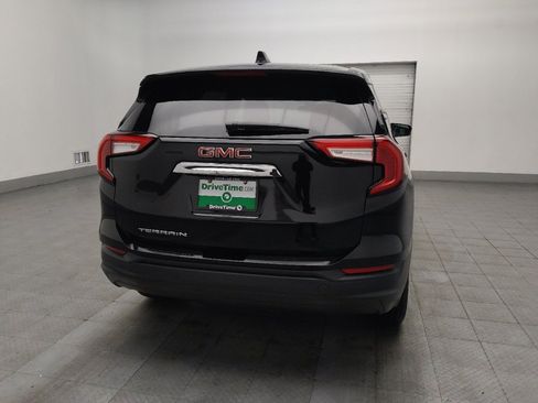 Used 2024 GMC Terrain SLE FWD image 7
