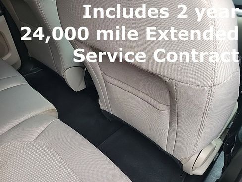 Used 2019 Ford Explorer XLT image 39