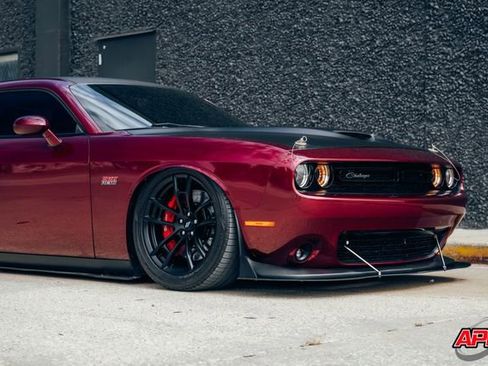 Used 2018 Dodge Challenger T/A image 40