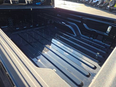 New 2026 Jeep Gladiator Mojave AWD/4WD image 18