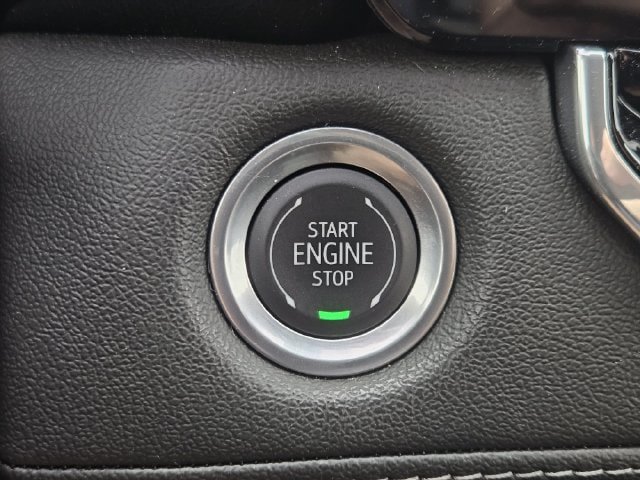 Used 2024 Chevrolet Colorado LT w/ LT Convenience Package II RWD image 21