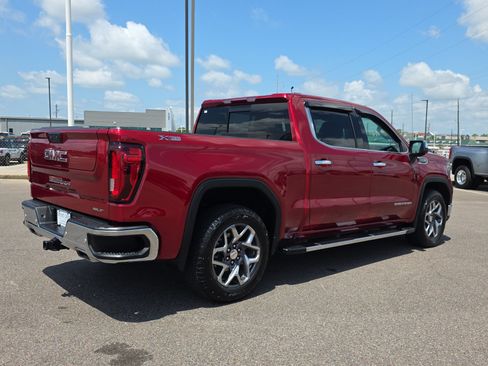 Used 2025 GMC Sierra 1500 SLT w/ SLT Premium Plus Package AWD/4WD image 5