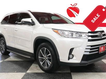 Used 2019 Toyota Highlander XLE