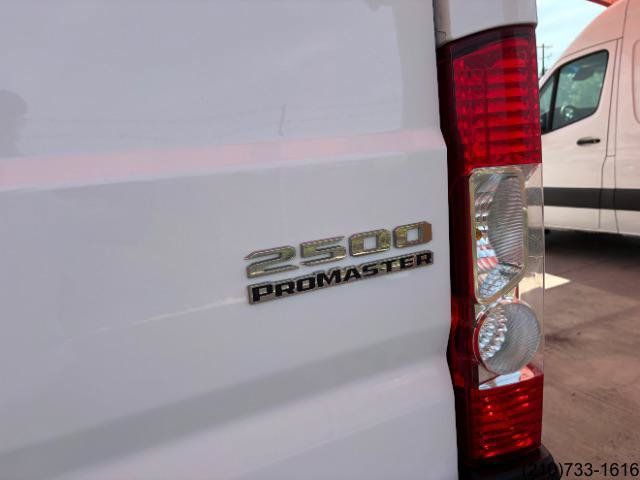 Used 2023 RAM ProMaster 2500 FWD image 12