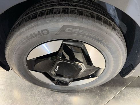New 2026 Kia EV9 Wind image 10