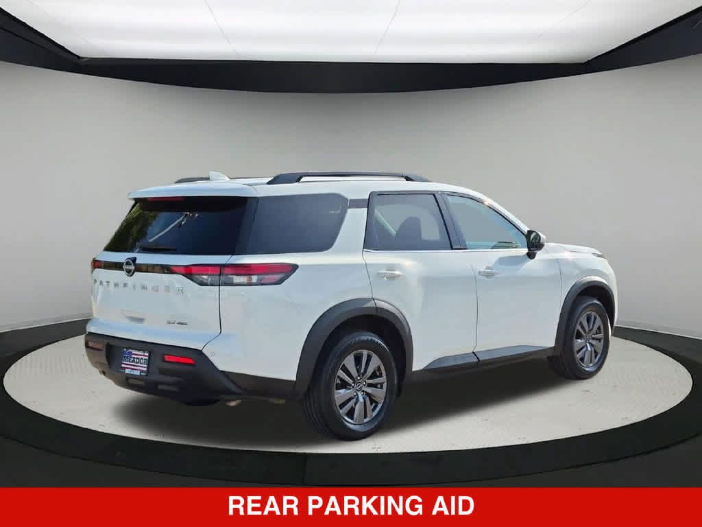 Used 2024 Nissan Pathfinder SV AWD/4WD image 7