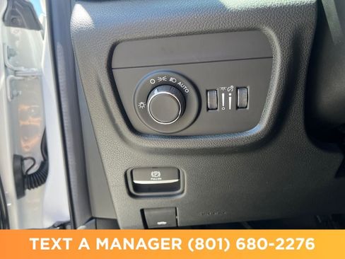 New 2026 Jeep Grand Cherokee Laredo X AWD/4WD image 30