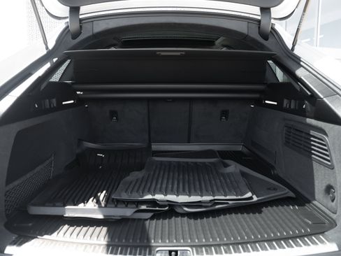 Certified 2025 Audi RS 6 performance AWD/4WD image 36