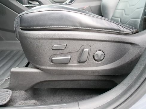 Used 2022 Kia Telluride SX w/ SX Prestige Package image 18