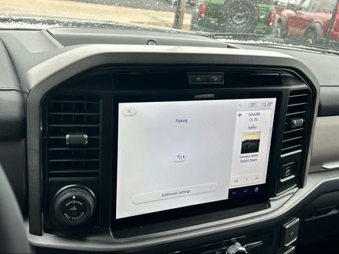 New 2025 Ford F150 Platinum w/ FX4 Off-Road Package image 58