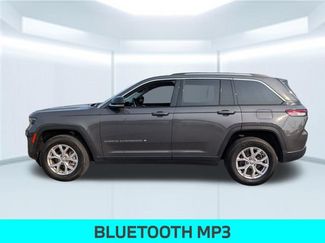 Used 2022 Jeep Grand Cherokee Limited w/ Trailer Tow Prep Group (B) RWD video 2