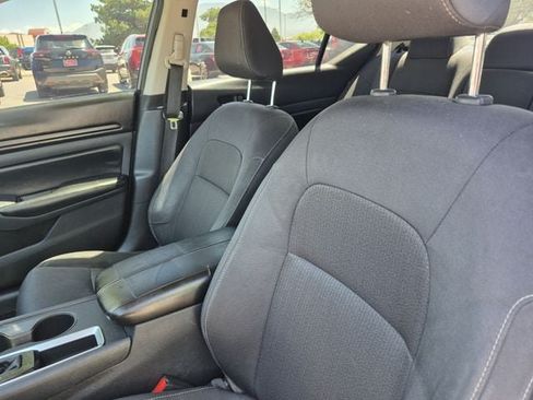 Certified 2021 Nissan Altima 2.5 S FWD image 18