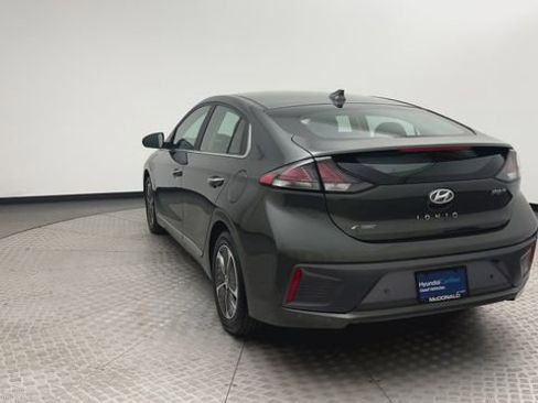 Certified 2022 Hyundai Ioniq Limited image 7