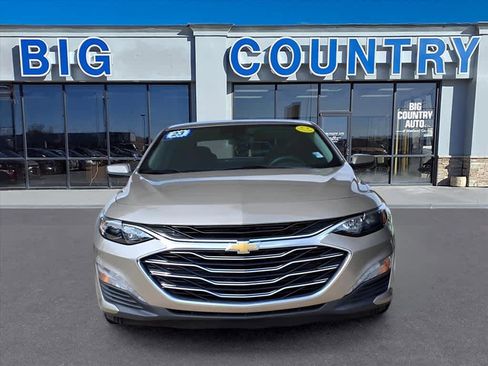 Used 2023 Chevrolet Malibu LT w/ Driver Confidence Package image 4