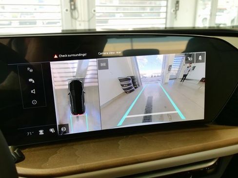 New 2025 Audi Q5 Prestige image 21