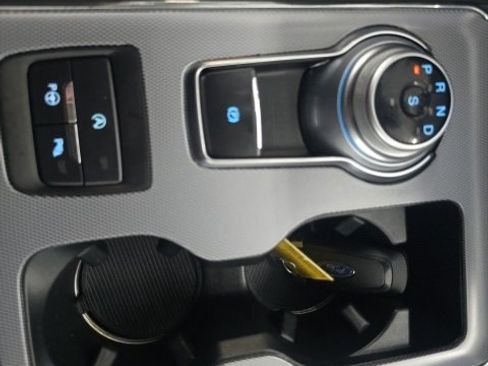 Used 2021 Ford Edge Titanium w/ Equipment Group 301A image 18