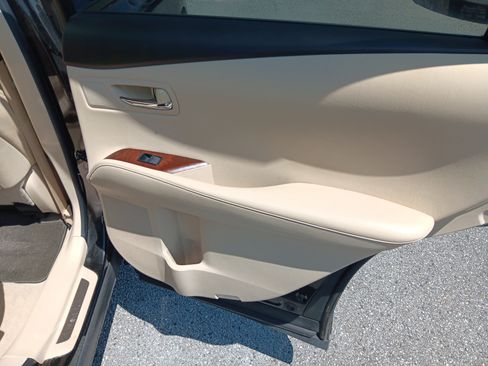 Used 2013 Lexus RX 350 AWD w/ Navigation Pkg image 20