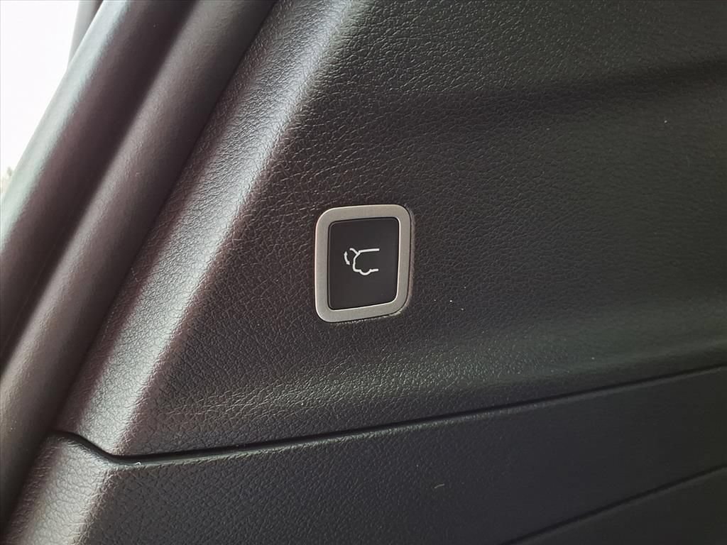 New 2026 Chrysler Pacifica Select w/ S Appearance Package FWD image 30
